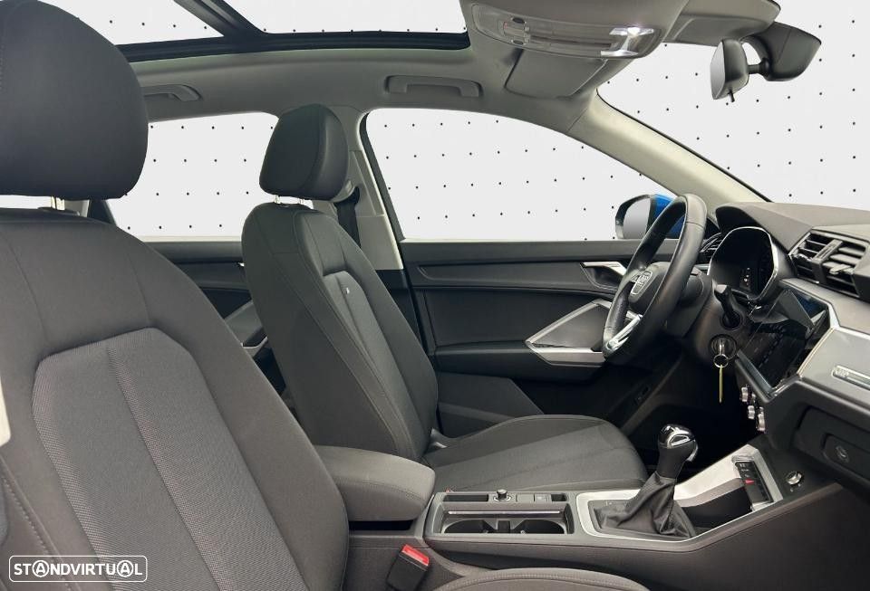 Audi Q3 45 TFSIe S tronic - 8