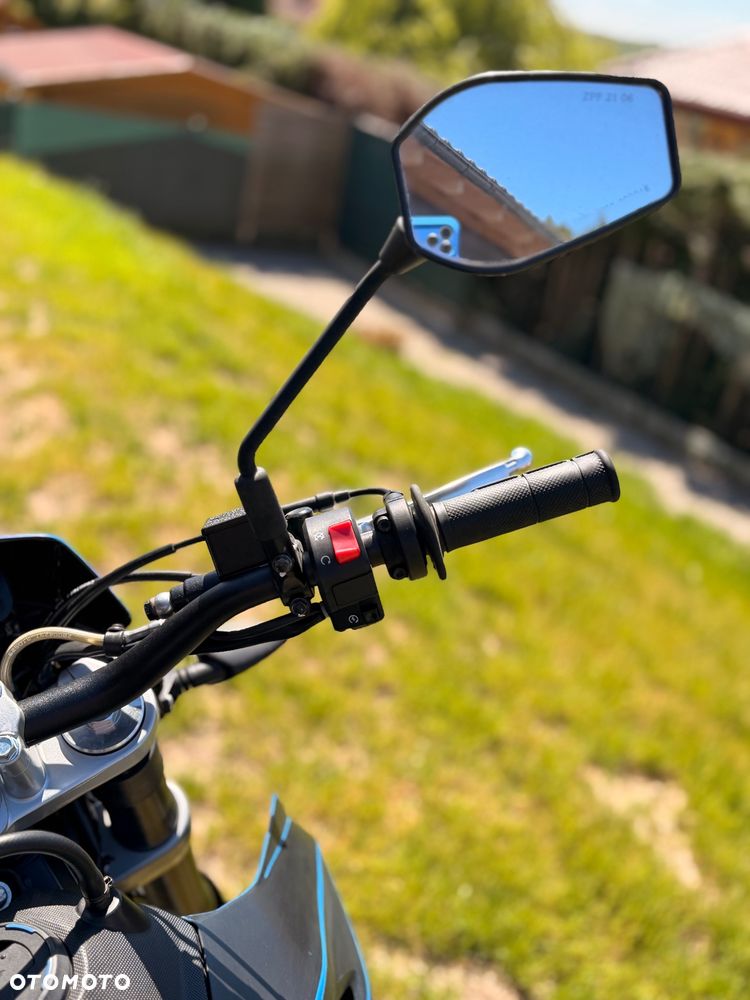 Aprilia SX - 11