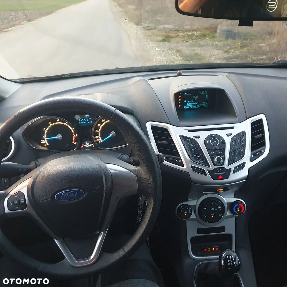 Ford Fiesta 1.25 Platinium X - 15