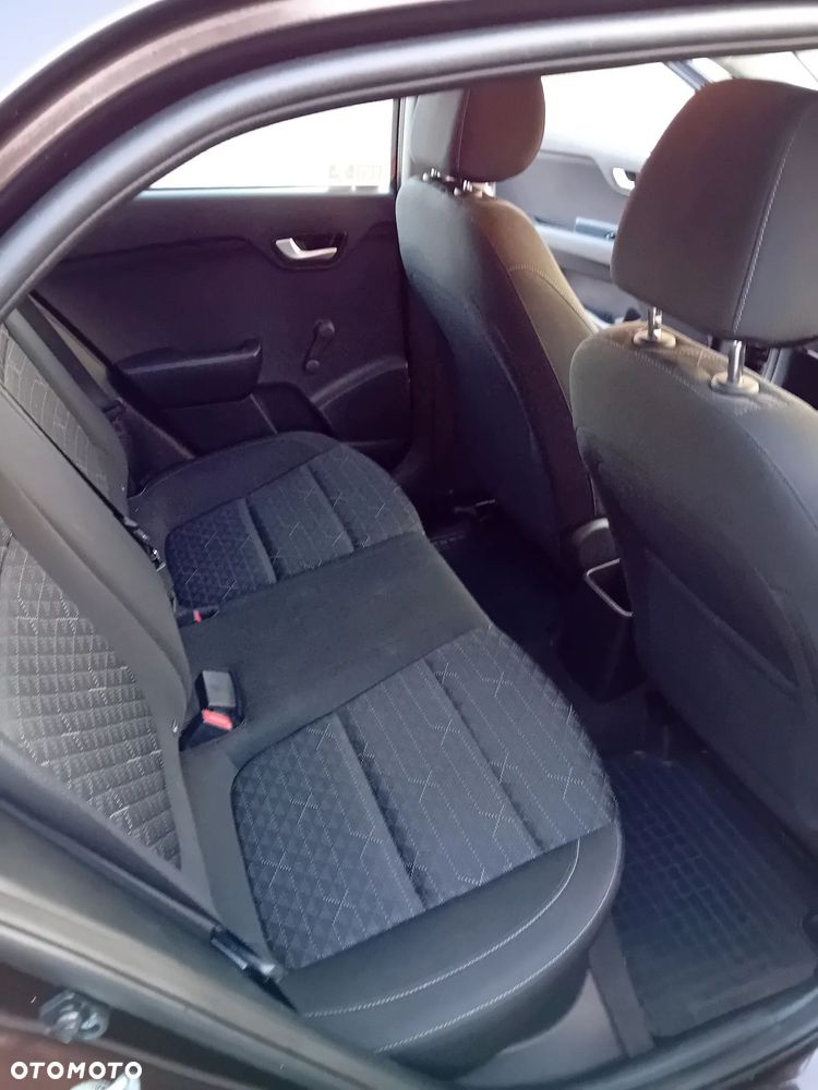 Kia Rio 1.2 XL - 31