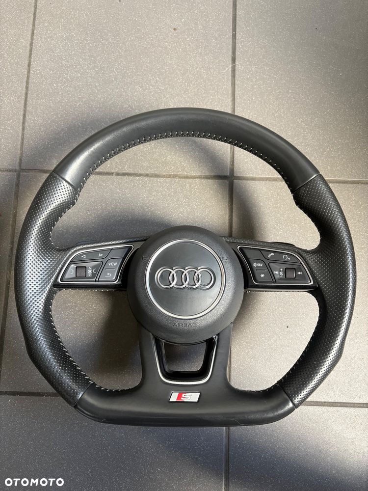 Kierownica S-line Audi A5 8W łopatki - 1
