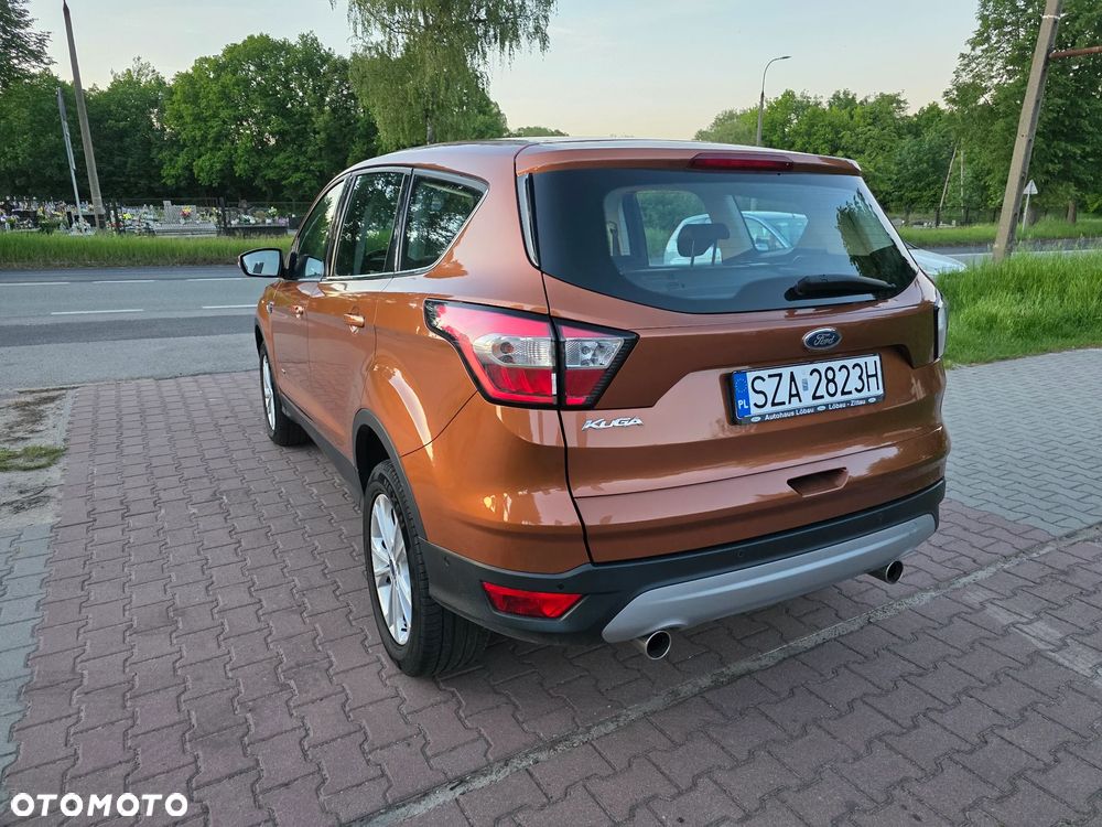 Ford Kuga 2.0 TDCi AWD Titanium - 23