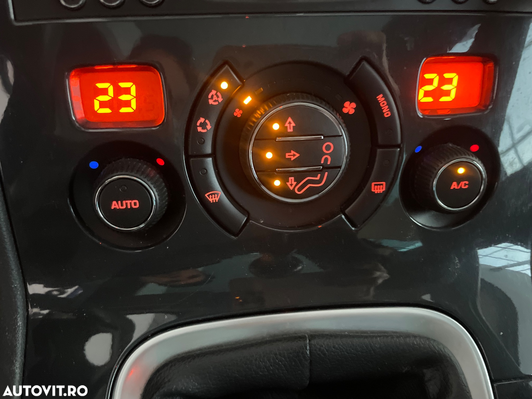 Peugeot 3008 155 THP Premium - 9
