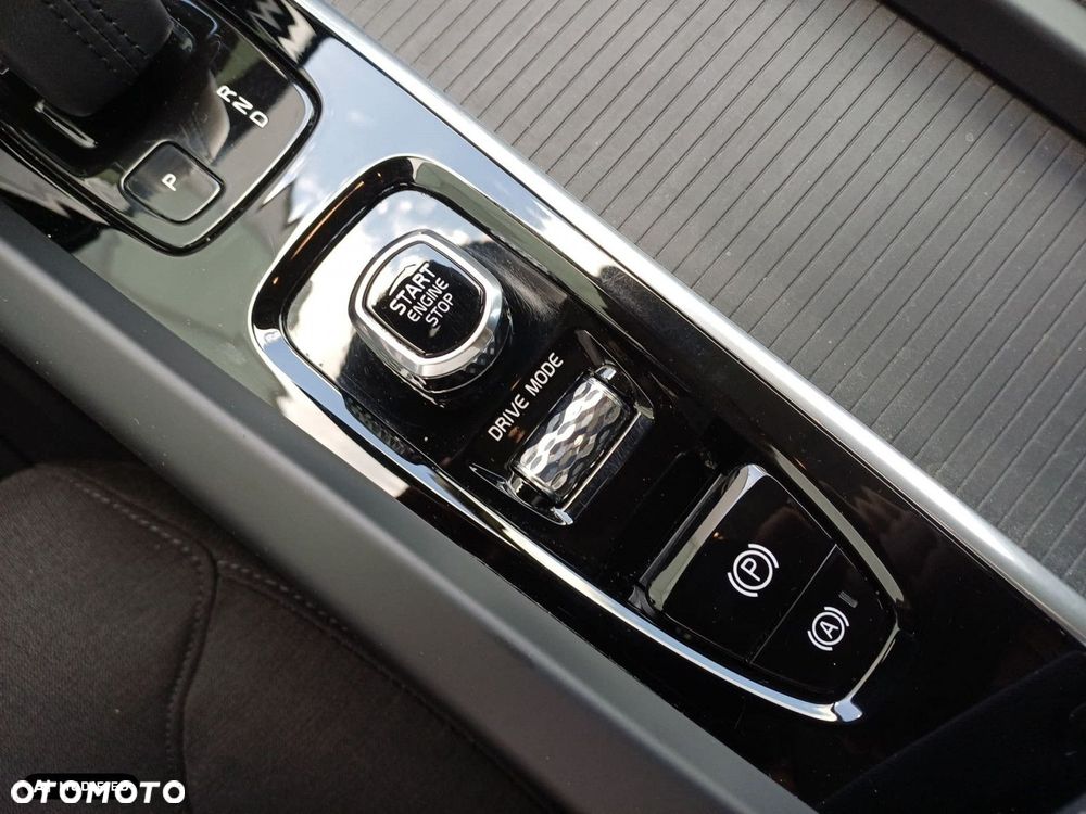 Volvo XC 60 - 23