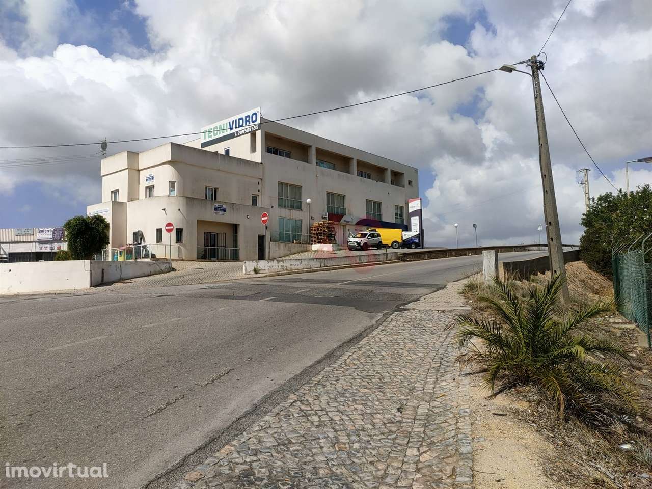 Loja com 309 m2, em Albufeira, Inserido no Edifício Albufeira Parque, - Grande imagem: 3/30