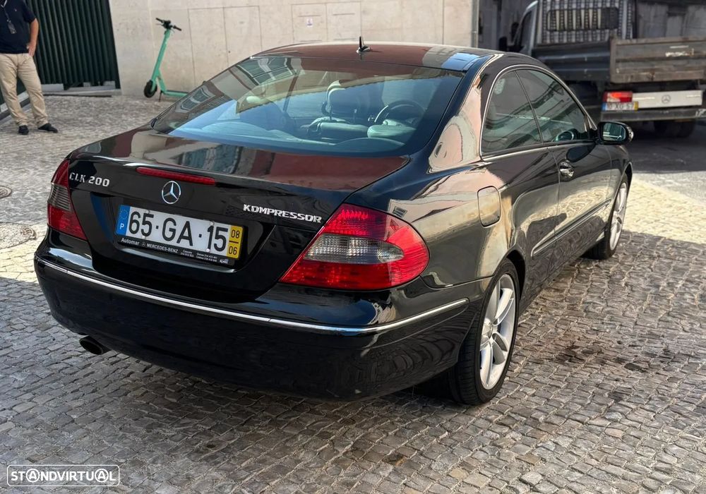 Mercedes-Benz CLK 200 K Avantgarde Aut. - 3