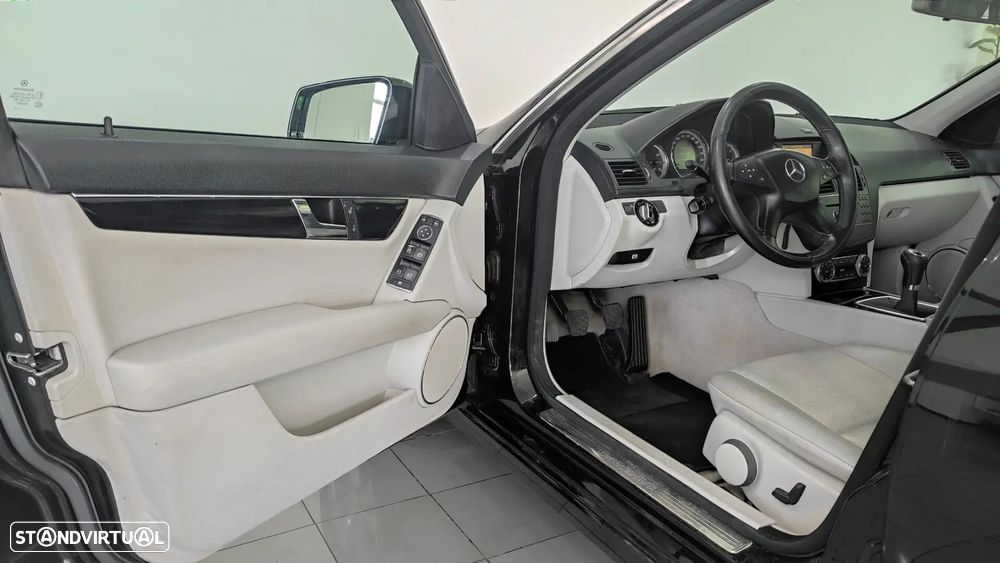 Mercedes-Benz C 220 - 15