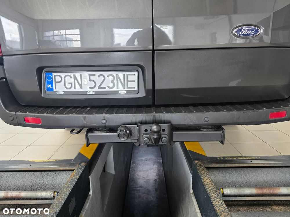 Ford Transit - 27