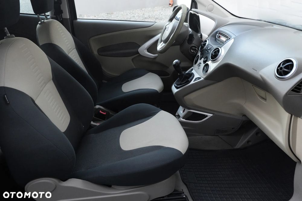 Ford KA 1.2 Titanium - 34