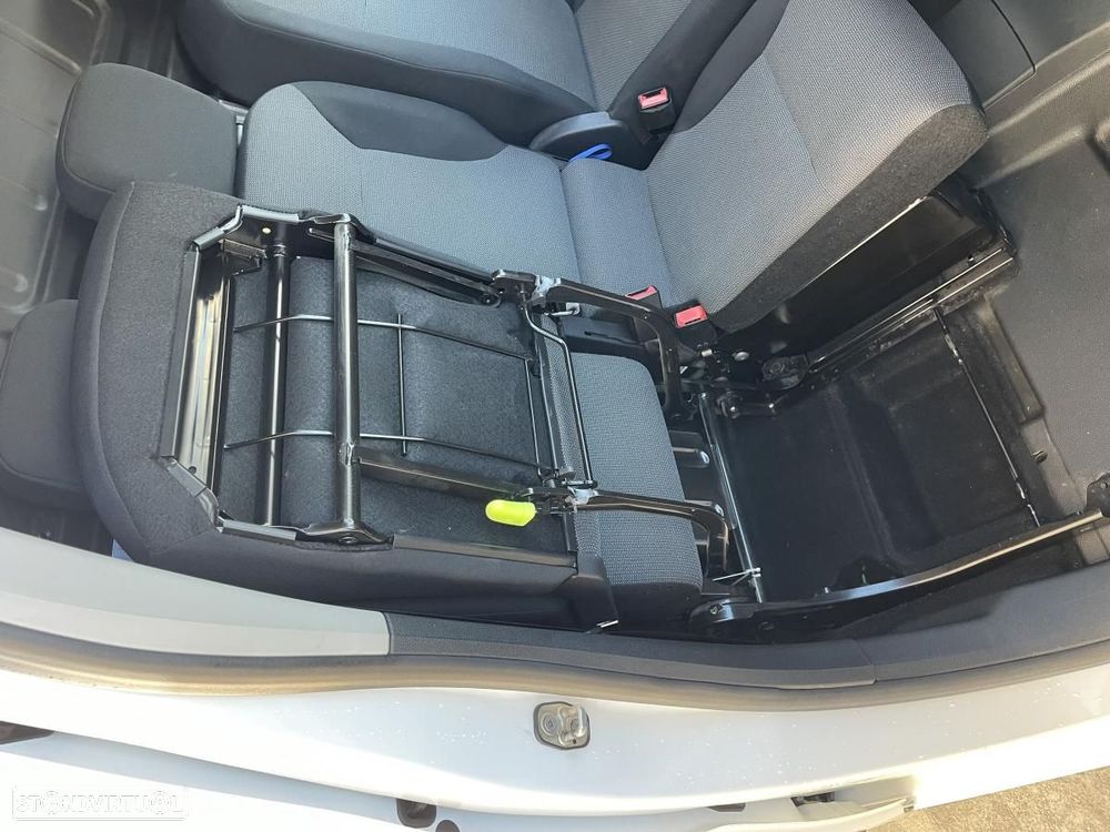 Citroën Berlingo 1.6 HDI VAN - 17