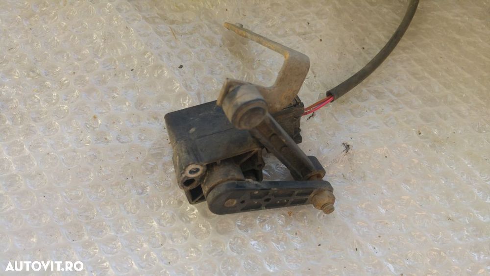 senzor balast xenon stanga mercedes m-class ml  w164 2011 a0105427717 - 2