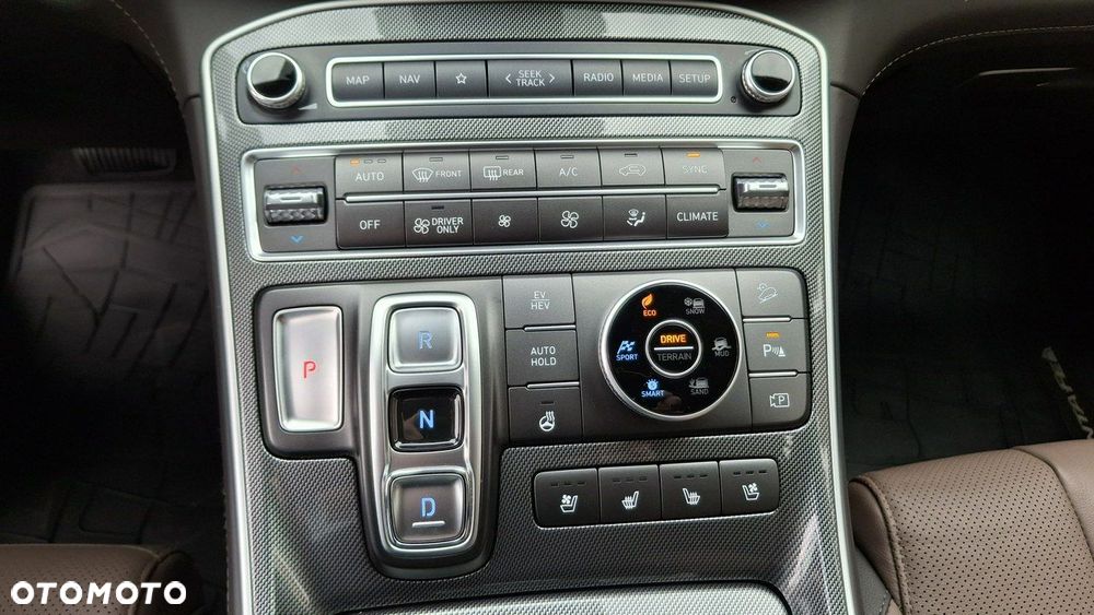 Hyundai Santa Fe 1.6 T-GDI PHEV Platinum 4WD - 29