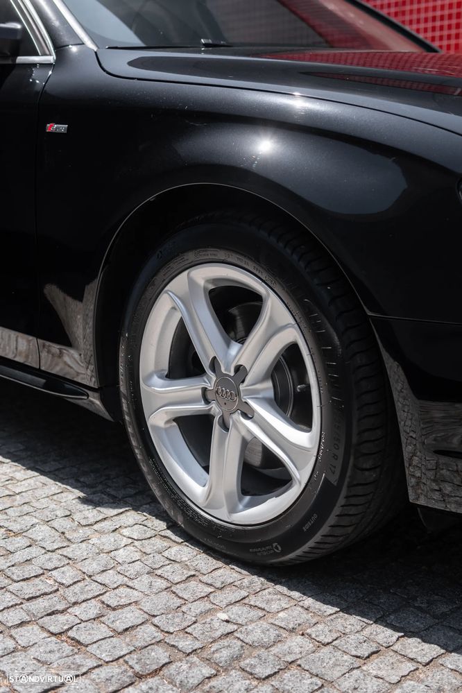 Audi A4 Avant 2.0 TDI multitronic S-line - 14