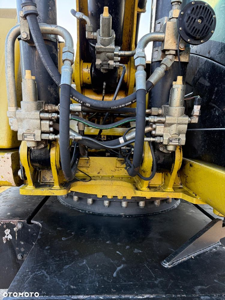 Caterpillar M316D - 8