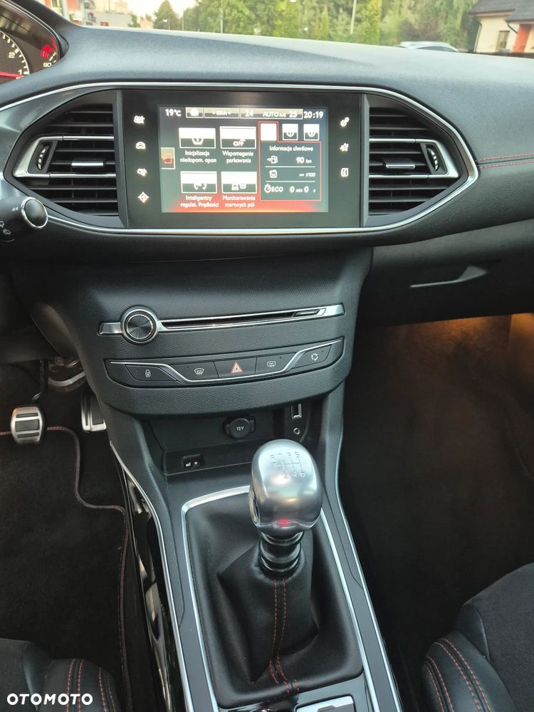 Peugeot 308 THP 205 GT - 24