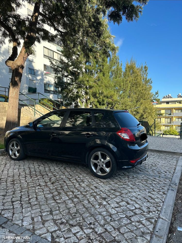 Kia Ceed 1.6 CRDi - 5
