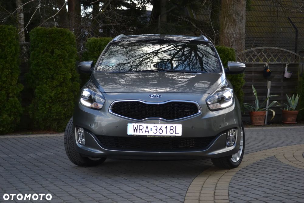 Kia Carens 1.7 CRDi Business Line 7os 7DCT - 2