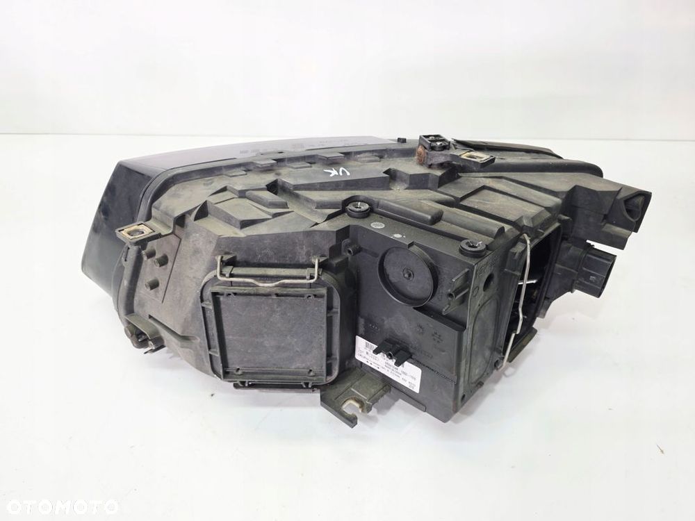 REFLEKTOR LAMPA PRAWY PRZÓD AUDI Q5 8R 8R0941004M UK - 6
