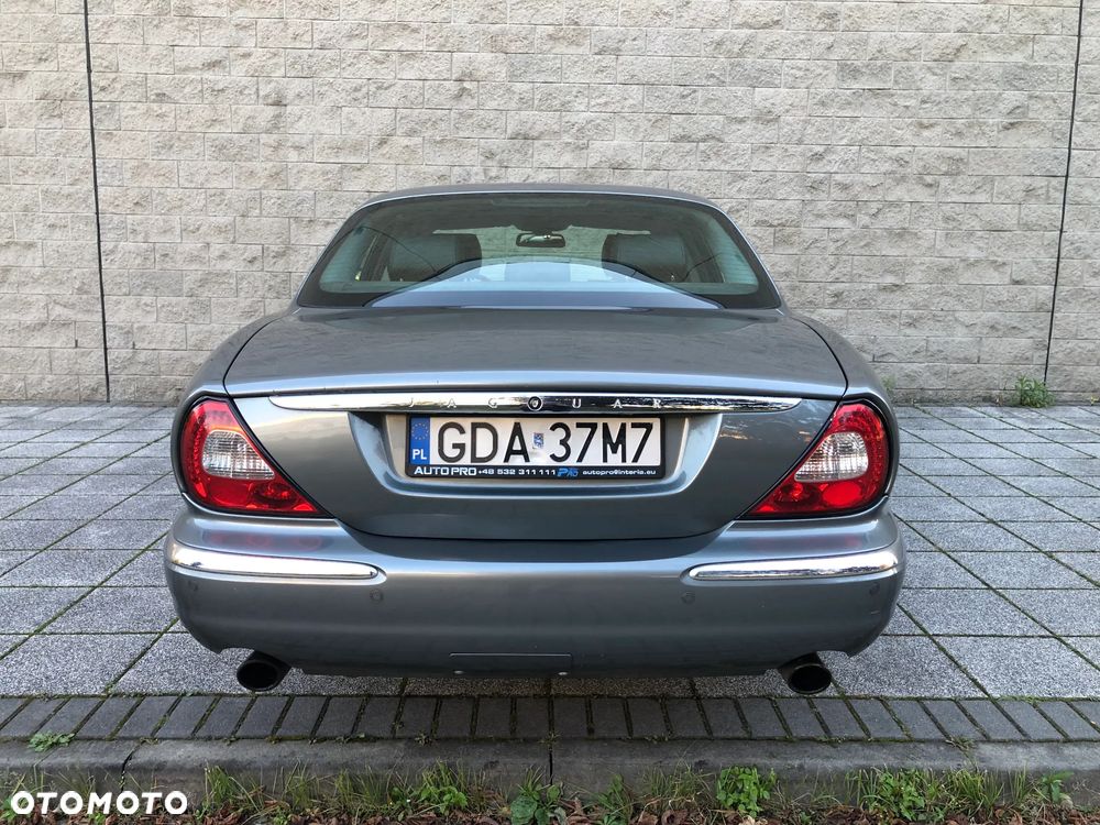 Jaguar XJ XJ6 2.7 D Executive - 8