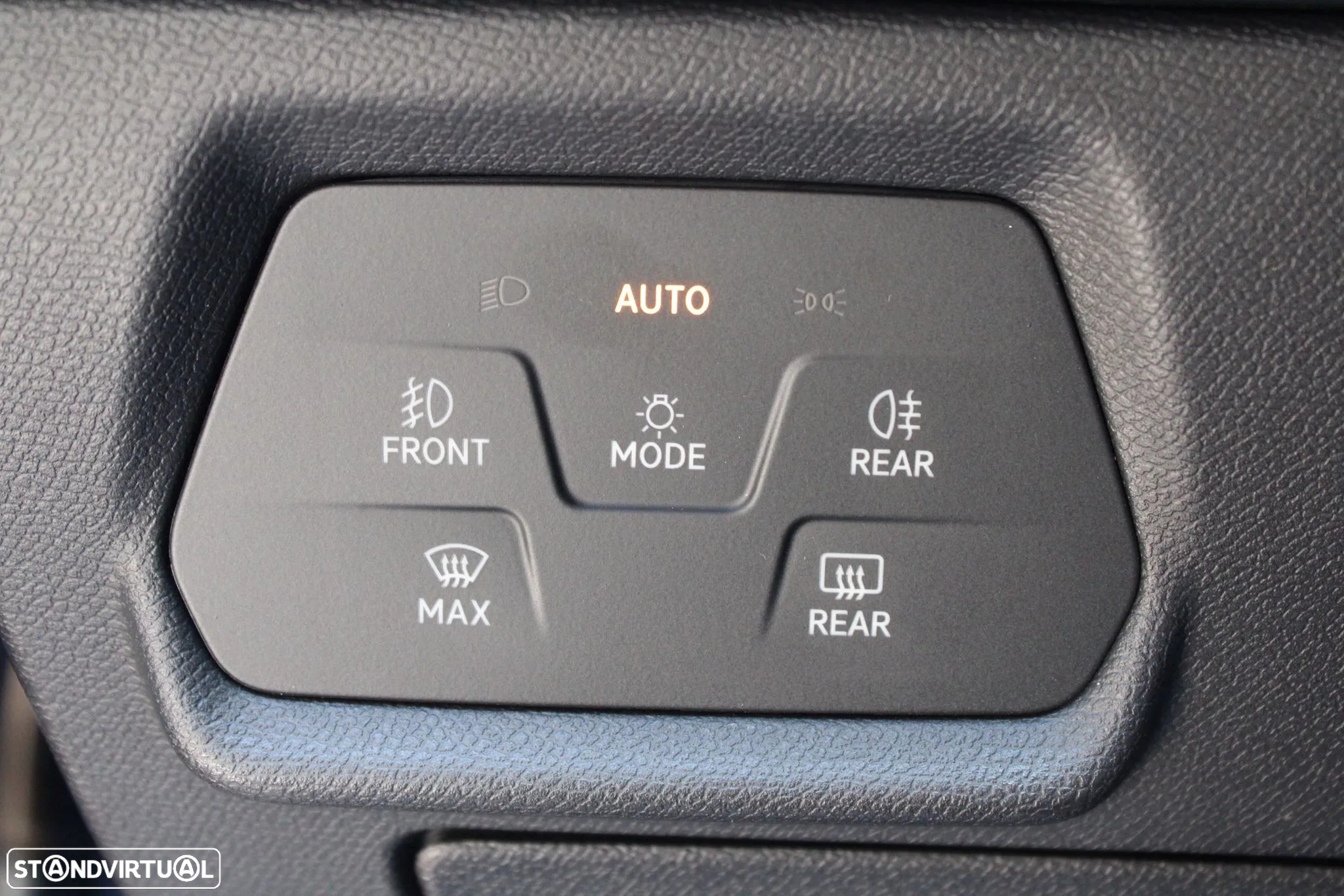 Cupra Leon 1.4 e-Hybrid VZ DSG - 39