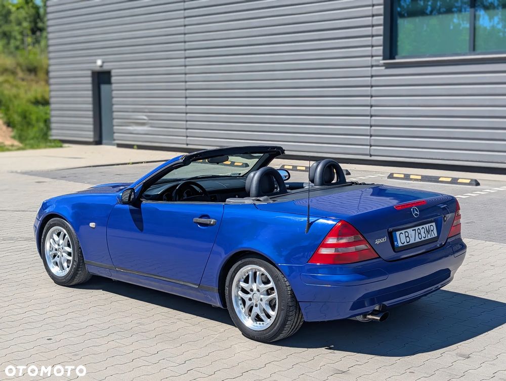 Mercedes-Benz SLK 200 - 3