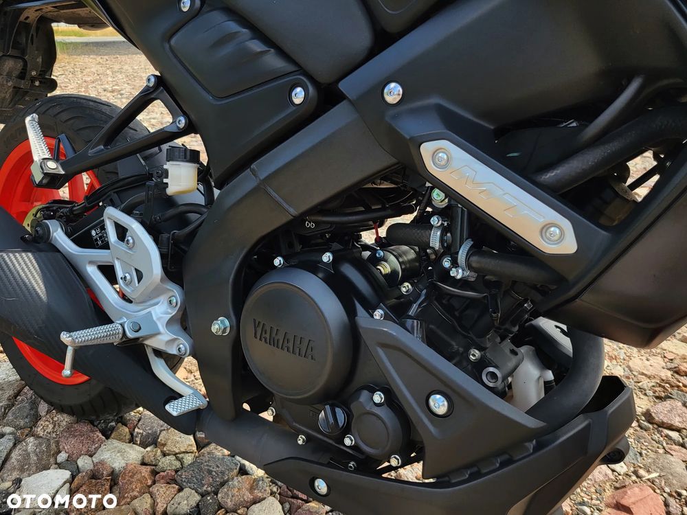 Yamaha MT - 5