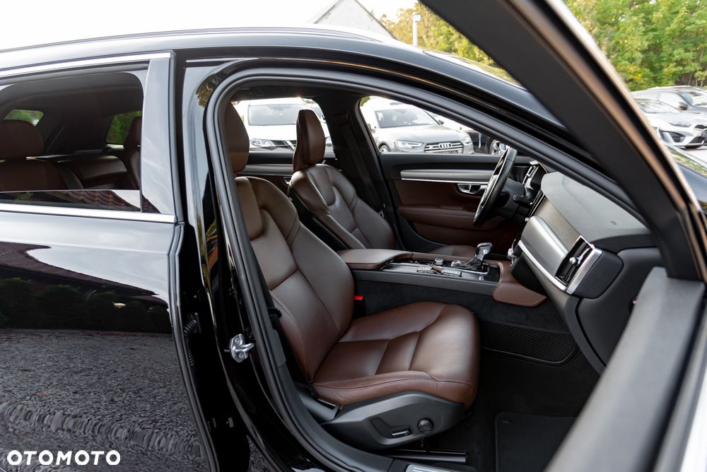 Volvo V90 D4 Geartronic - 24