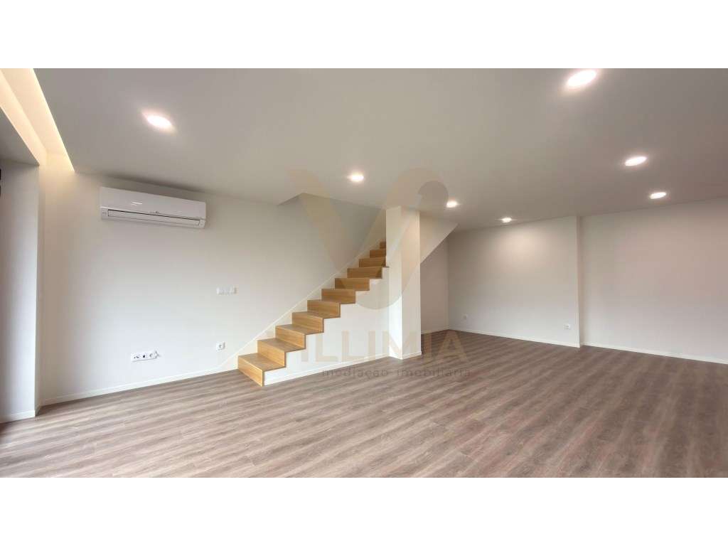 Apartamento T2 Duplex | Ponte de Lima - Grande imagem: 2/25