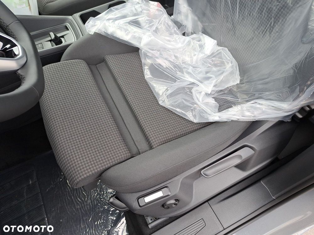 Volkswagen Caddy Maxi Cargo 2.0 TDI 122 KM / skrzynia biegów automatyczna - 13