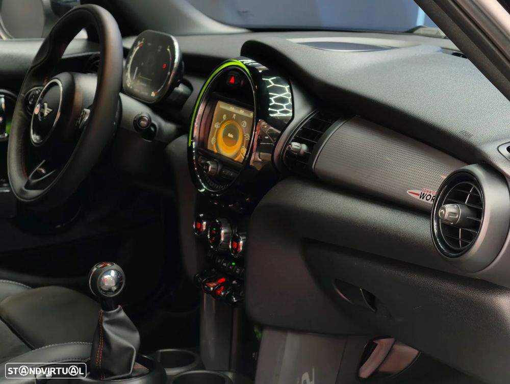 MINI 5 Portas Cooper D - 8