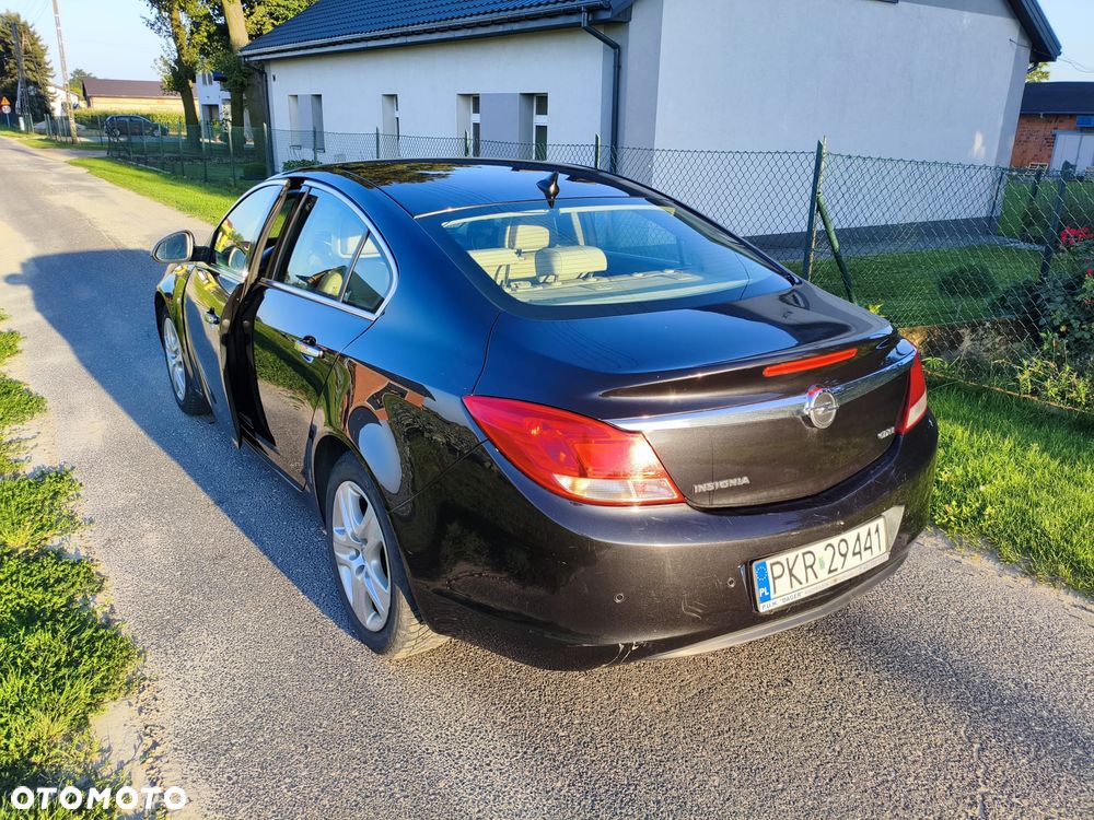 Opel Insignia 2.0 CDTI Cosmo - 3