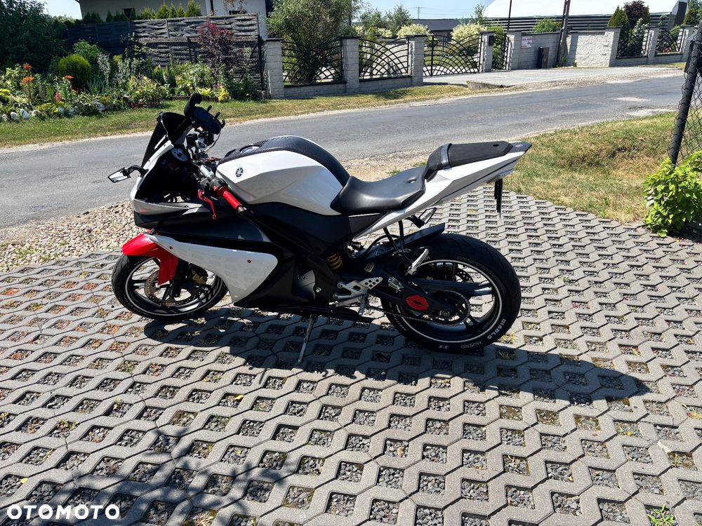 Yamaha R125 - 4