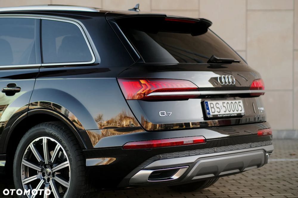 Audi Q7 50 TDI mHEV Quattro S Line Tiptr - 12