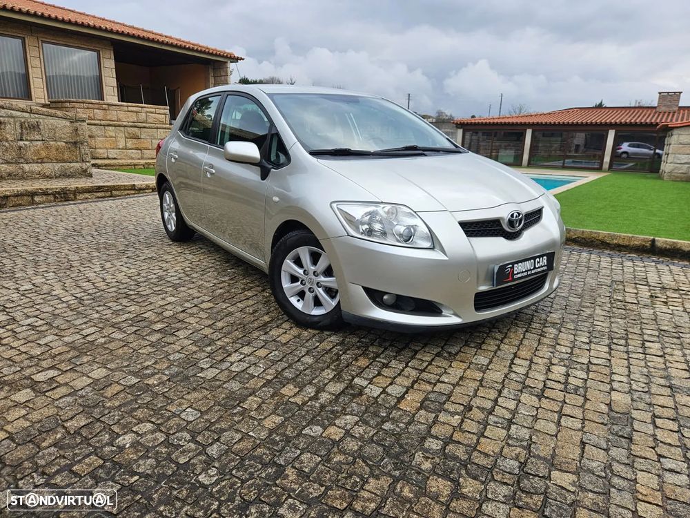 Toyota Auris 1.4 D-4D ACtive - 1