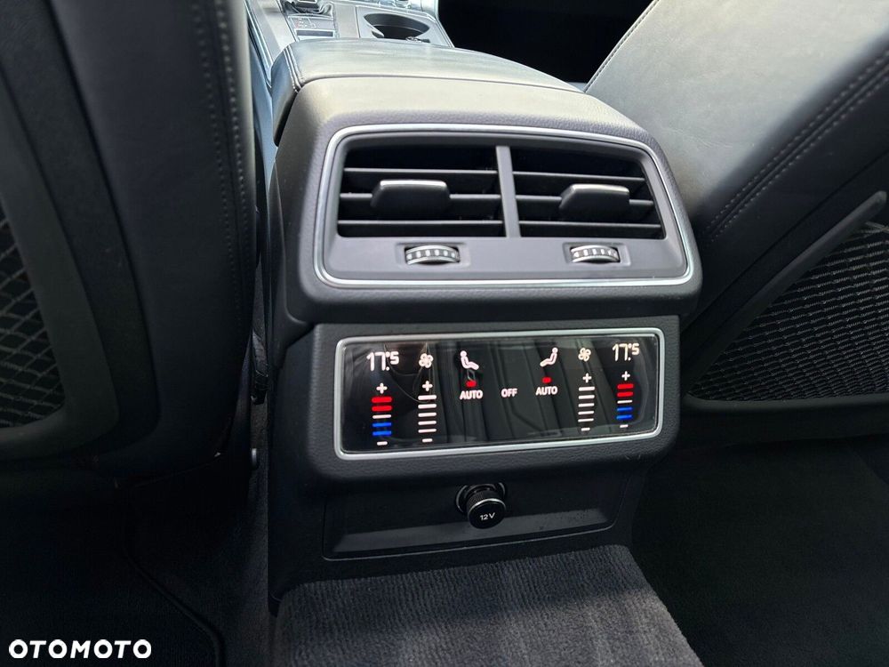 Audi A6 Avant - 30