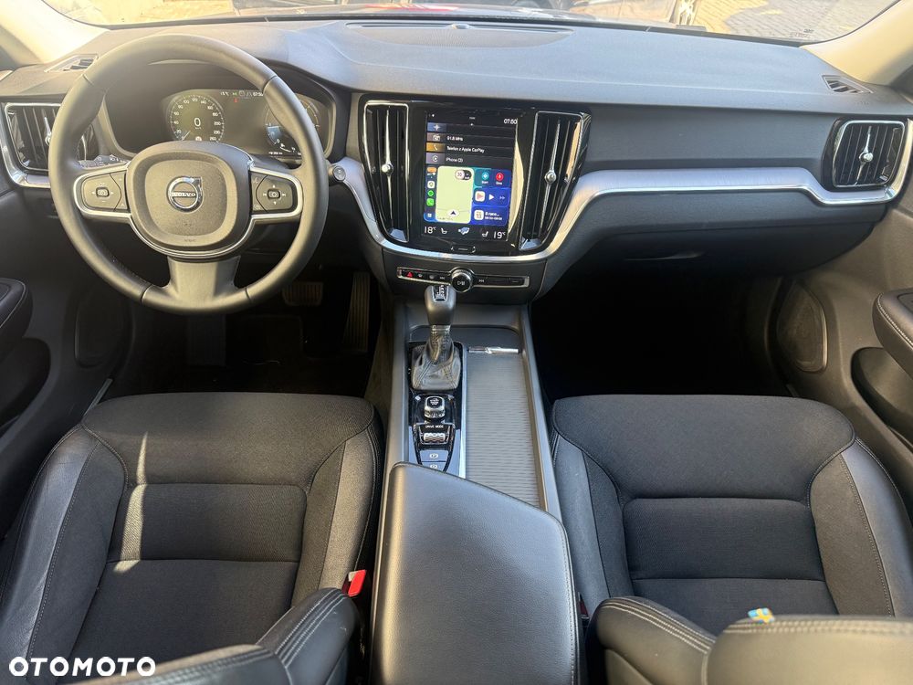 Volvo V60 D3 Geartronic Momentum Pro - 8