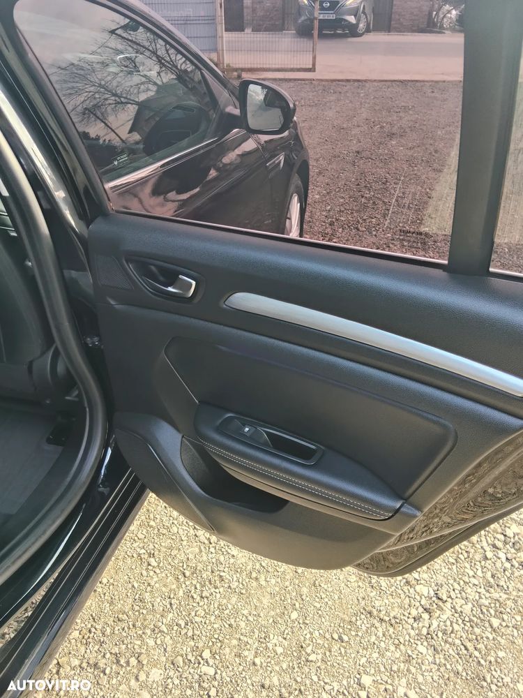 Renault Megane ENERGY dCi 110 EDC INTENS - 9