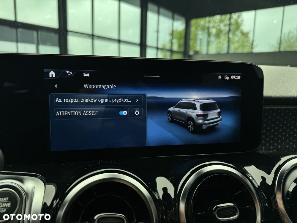 Mercedes-Benz GLB 200 mHEV Progressive 7G-DCT - 36