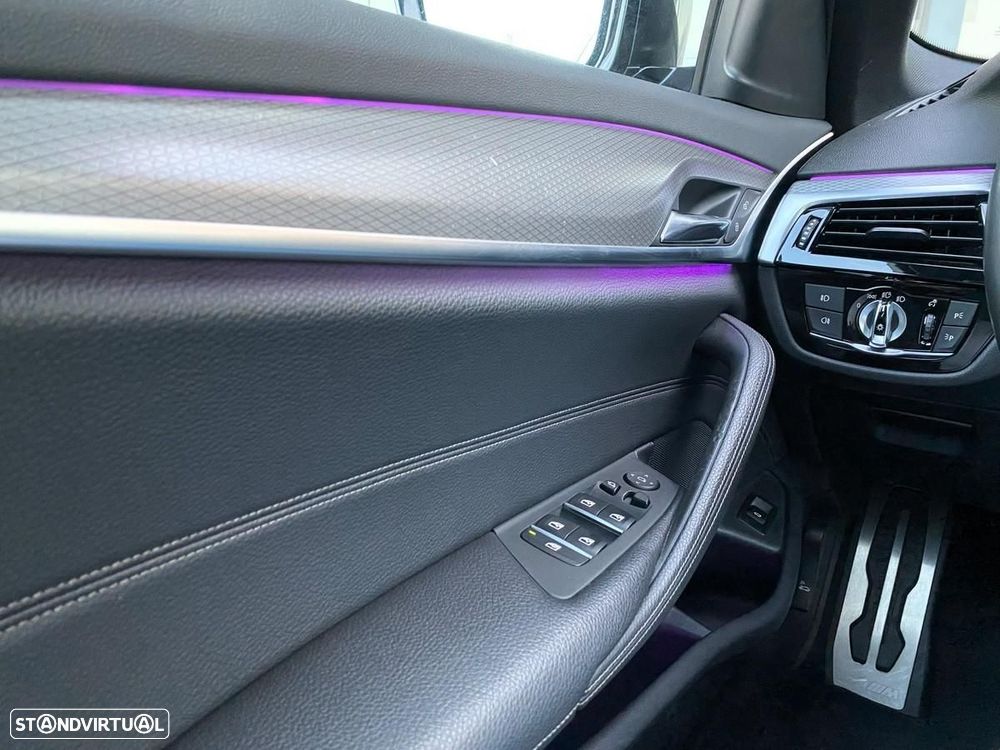 BMW 520 d Pack M Auto - 28