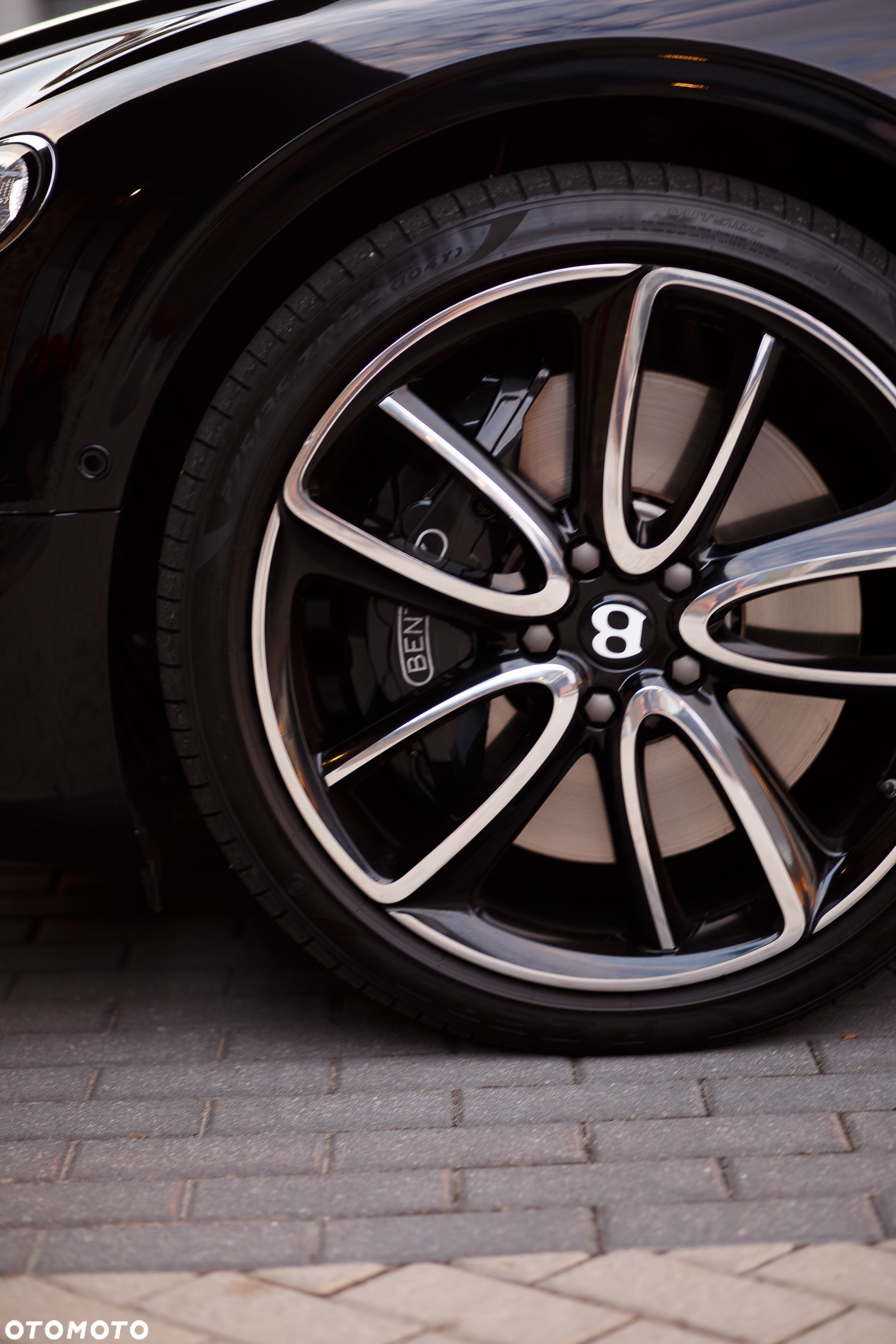 Bentley Continental GT Speed - 13