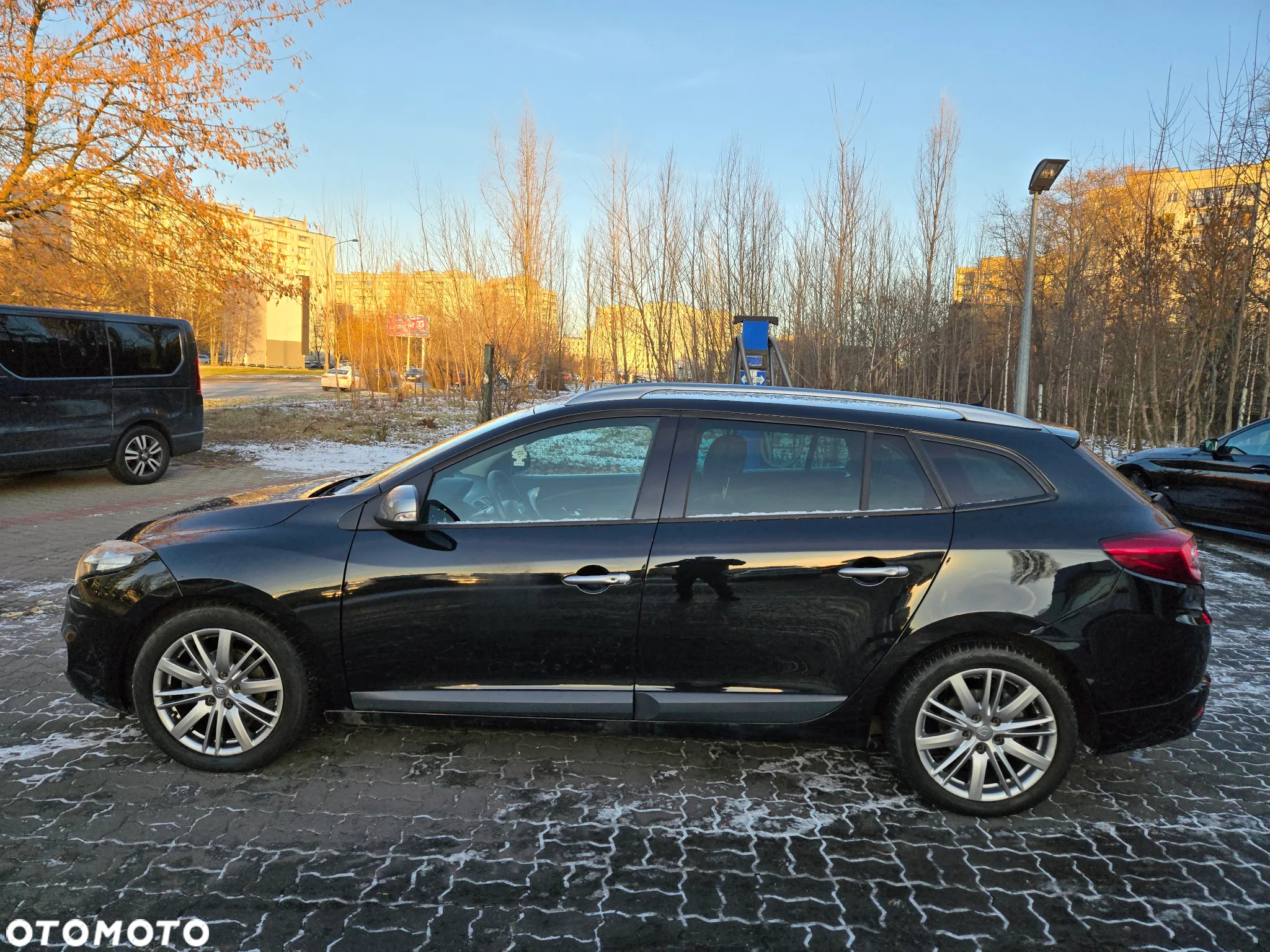 Renault Megane 2.0 16V Bose Edition CVT - 7