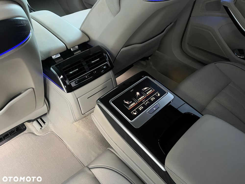 Audi A8 55 TFSI mHEV Quattro Tiptr - 25