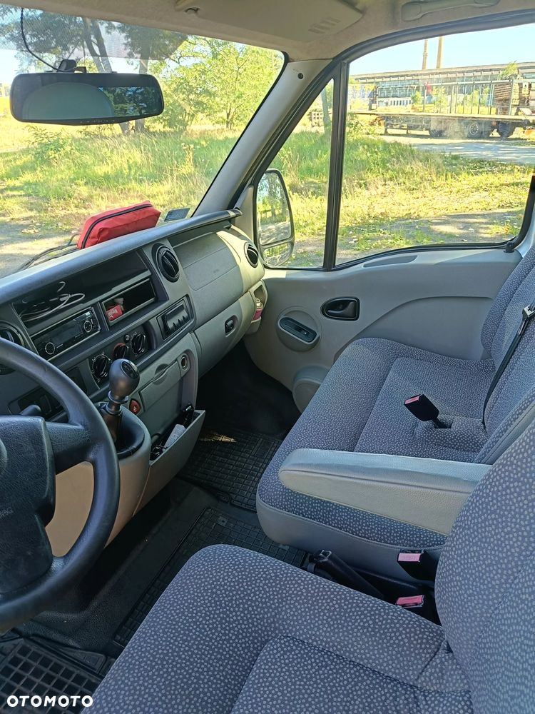 Opel Mowano - 18