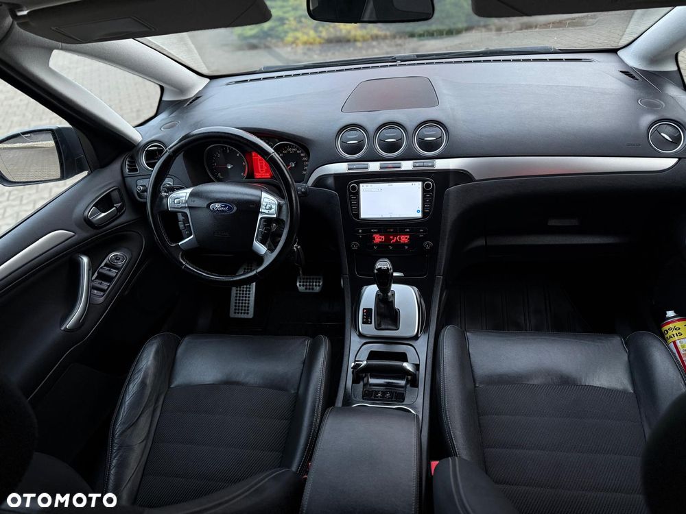 Ford S-Max 2.0 TDCi DPF Titanium - 24