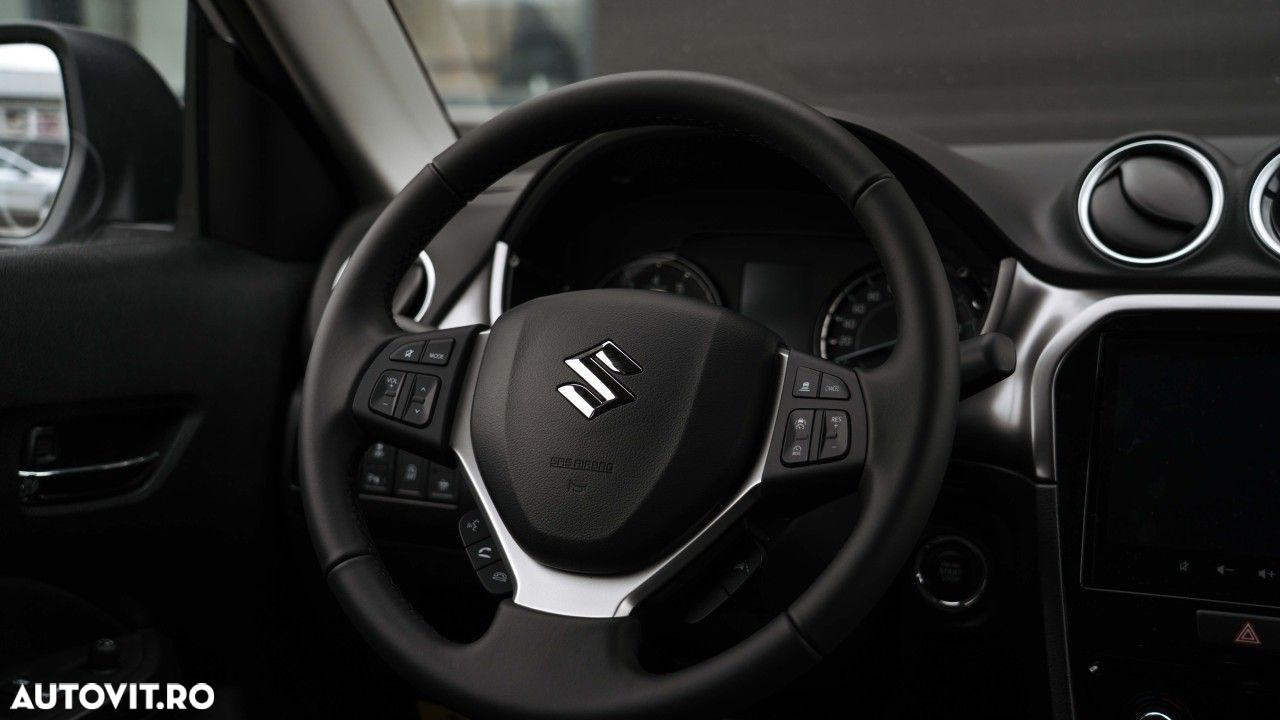 Suzuki Vitara - 8