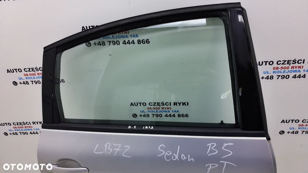 VW Passat B5 Sedan  Drzwi Prawe Lewe Tył  LB7Z przed lift - 16