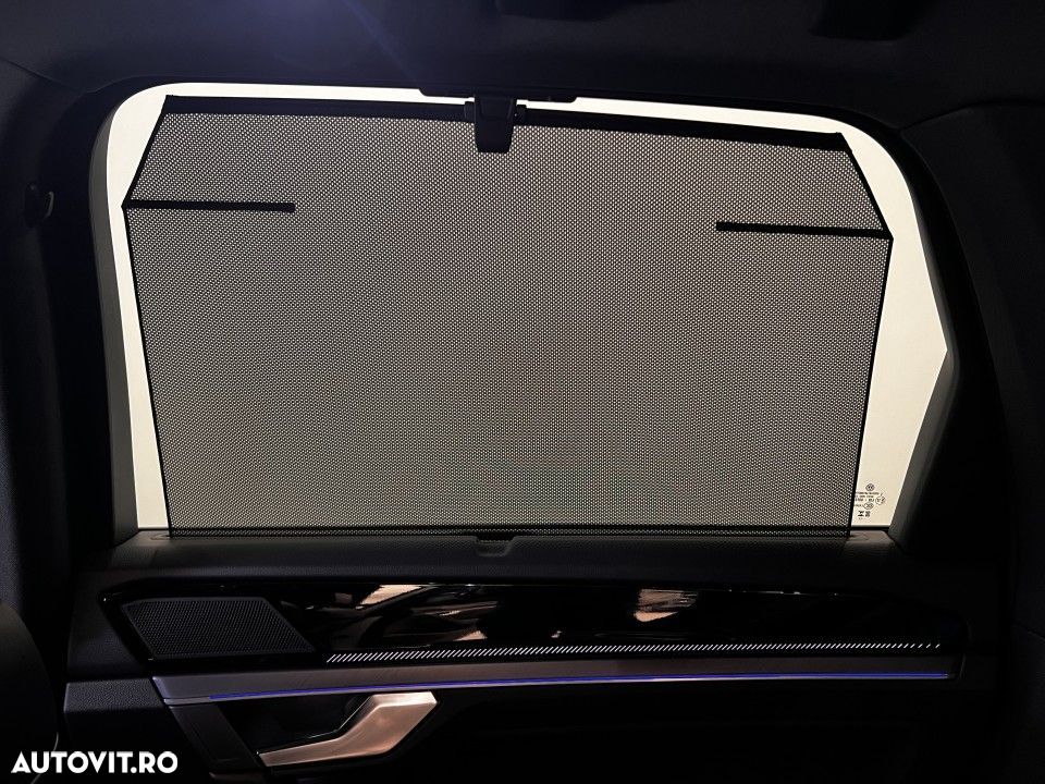 Volkswagen Touareg - 13