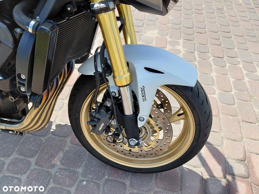 Honda Hornet - 10