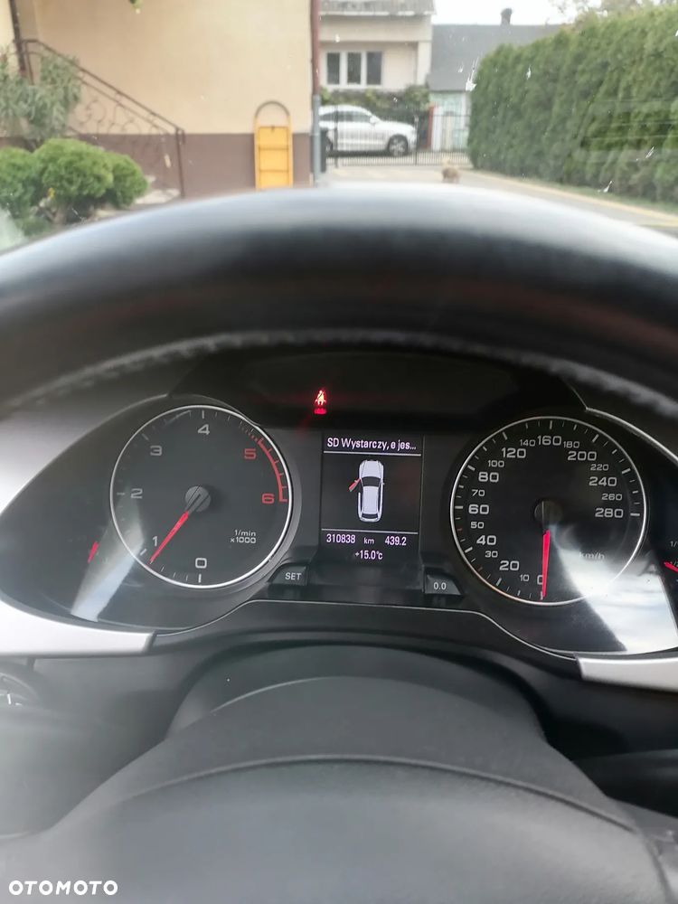 Audi A4 - 4