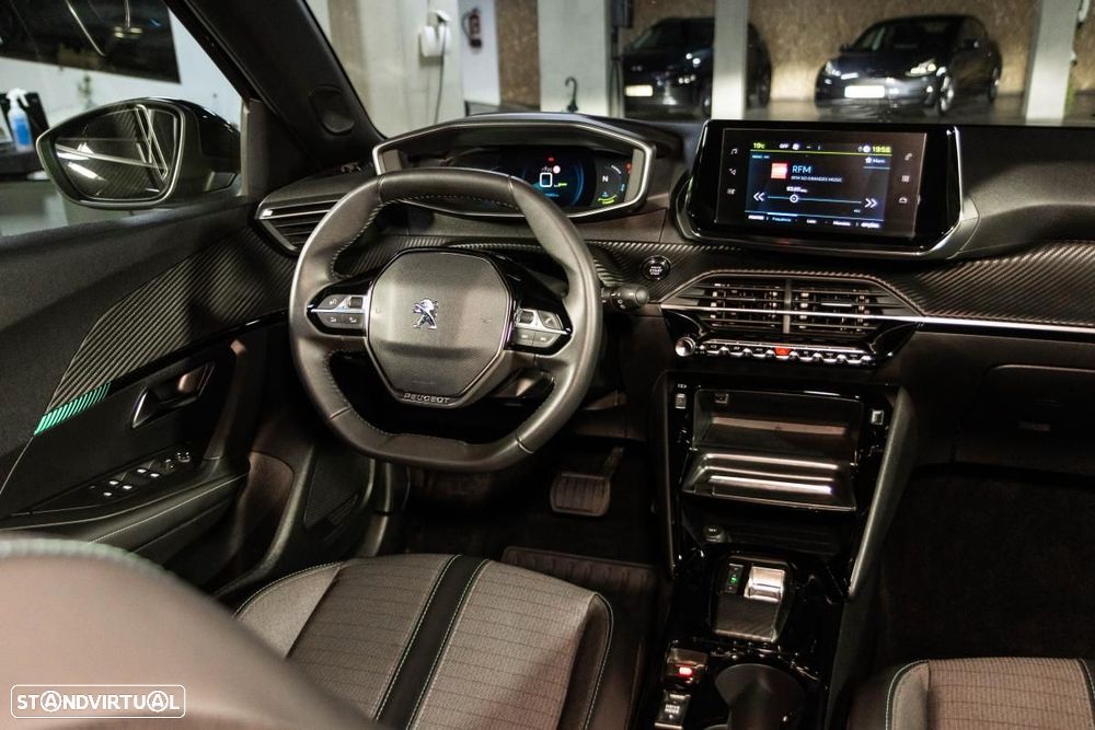 Peugeot e-2008 50 kWh Allure Pack - 21
